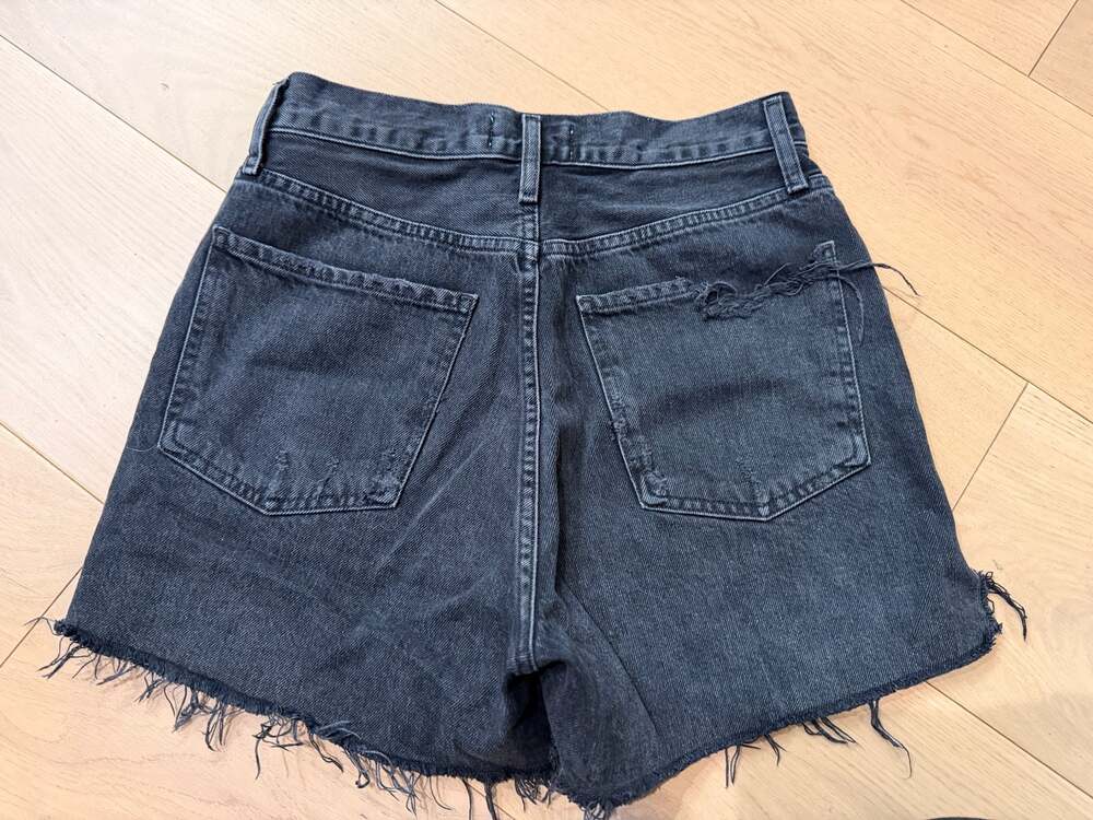 AGOLDE Parker Distressed High Rise Cut-Off Black Denim Shorts - Picture 5 of 10